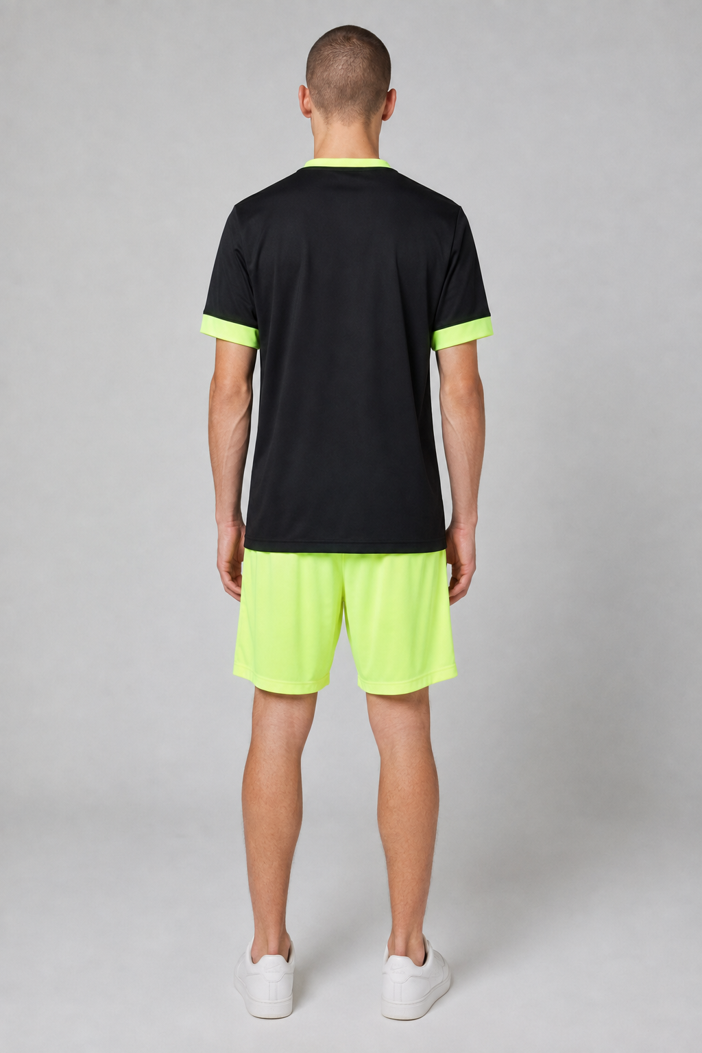 Nike Set T-Shirt + Hose XL