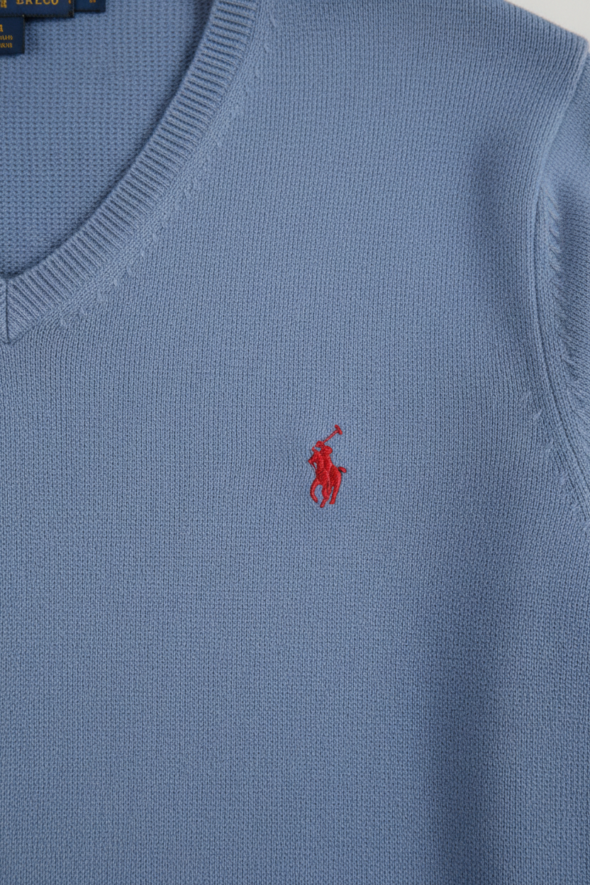 Daily Deals Outlet blue Polo Ralph Lauren V-neck sweater in fine knit with a red embroidered logo on the chest