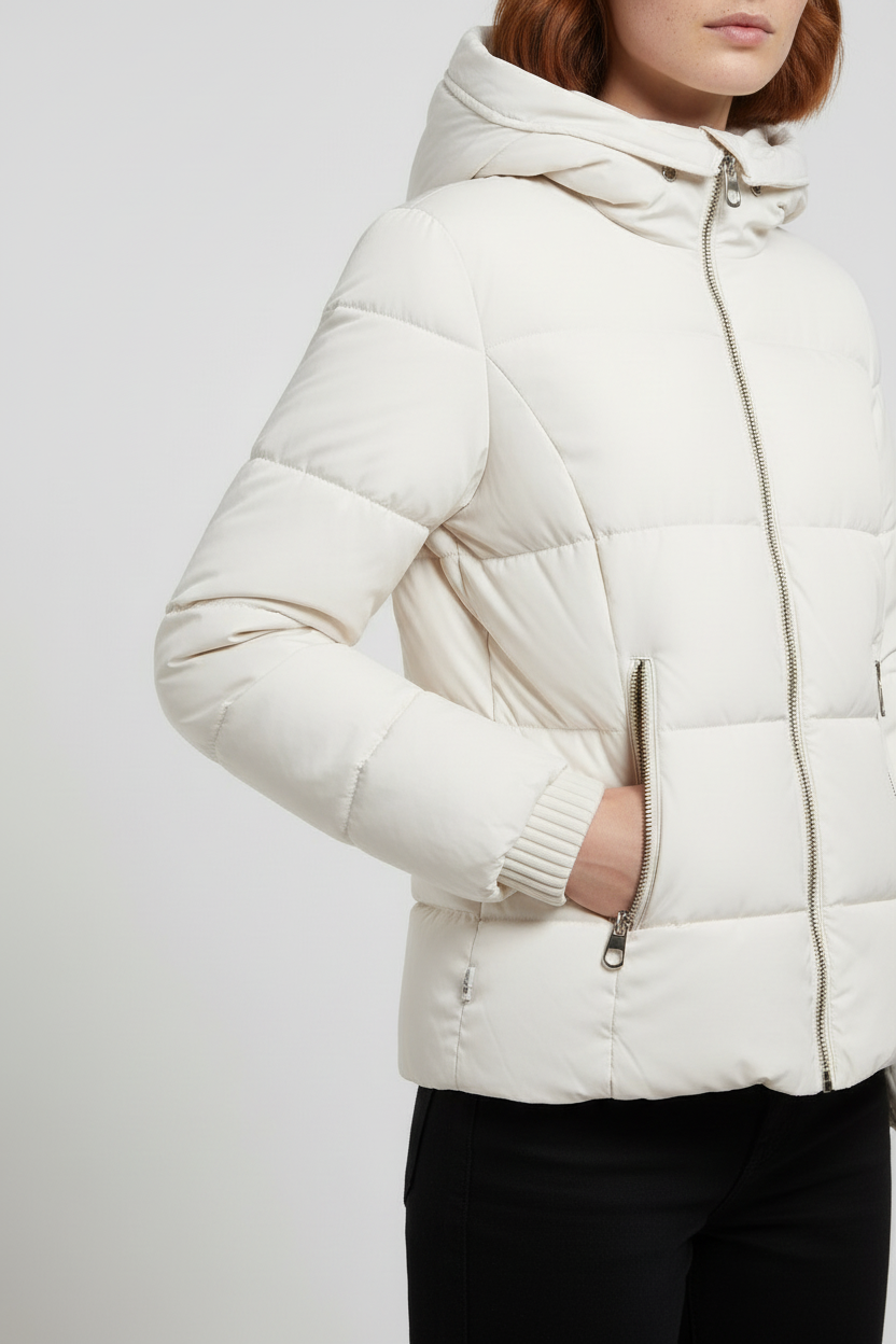 Guess Damen Winterjacke Weiß Größe M
